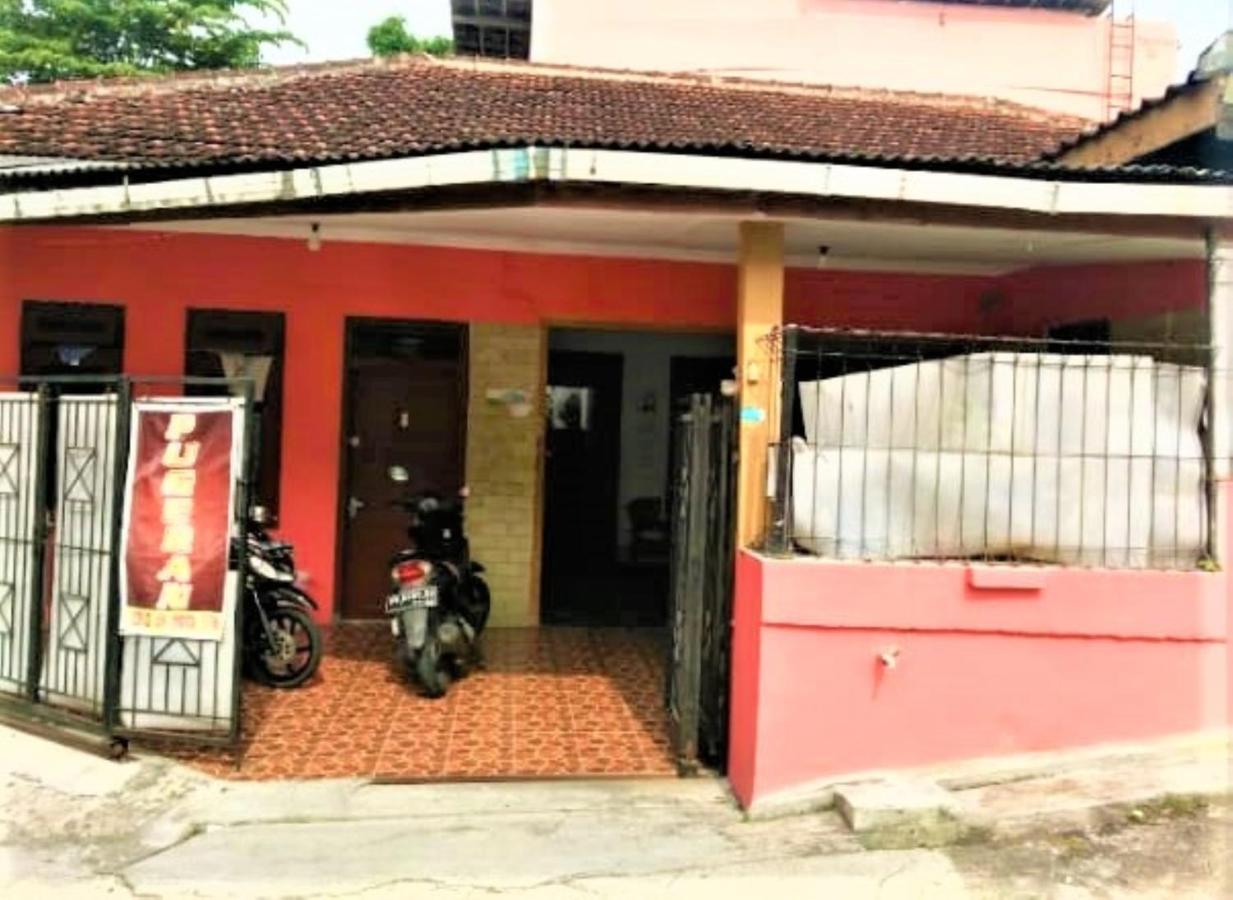 Destiny House Hotel Yogyakarta Exterior photo